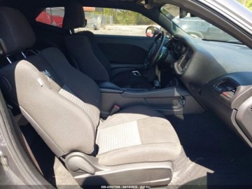 Dodge Challenger III 2022 Dodge Challenger RT Scat Pack 2022 6.4l 6.4 Benzyna 485KM, zdjęcie 9