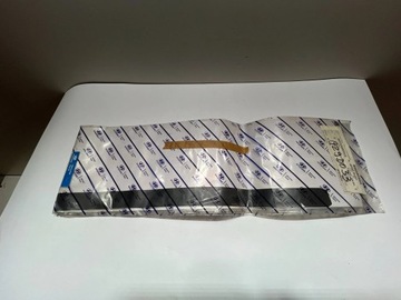 HYUNDAI SONATA 2010 - НАКЛЕЙКА НА ДВЕРЬ ЛЕВАЯ ЗАДНЯЯ НОВАЯ OEM