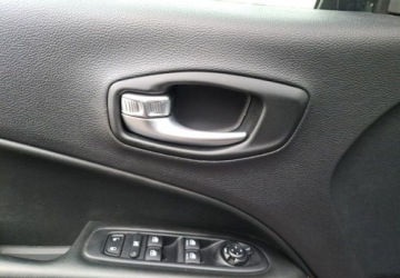 Jeep Compass II SUV 1.4 Multiair 170KM 2018 Jeep Compass Jeep Compass Automat 4x4 Bogata Wersja Gotowy do jazdy, zdjęcie 13