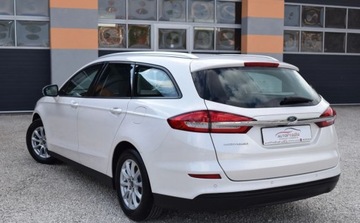 Ford Mondeo V Kombi 2.0 TDCi 150KM 2018 Ford Mondeo 2.0 TDCI PowerShif Titanium Fuul Ledy kamera Lopatki Navi Alum, zdjęcie 8