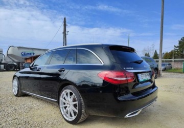 Mercedes Klasa C W205 Kombi Facelifting 2.0 220d 194KM 2018 Mercedes-Benz Klasa C Mercedes-Benz Klasa C 220 d 9G-TRONIC Avantgarde 2.0, zdjęcie 6