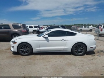 Ford Mustang VI 2018 Ford Mustang Ecoboost 2.3 Benzyna 310KM, zdjęcie 3