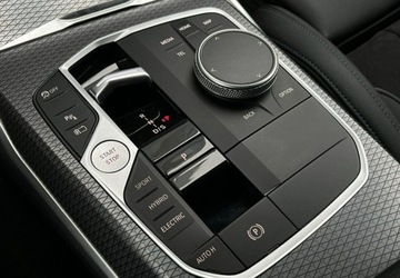 BMW Seria 3 G20-G21 Touring 2.0 330e 292KM 2023 BMW Seria 3 M SPORT 4x4 Shadow Line FV 23 2.0 Hybryda Plug-in 292KM, zdjęcie 25