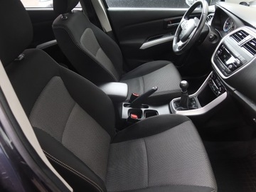 Suzuki SX4 I Sedan 1.6 VVT 120KM 2013 Suzuki SX4 S-Cross 1.6 VVT, Salon Polska, zdjęcie 8
