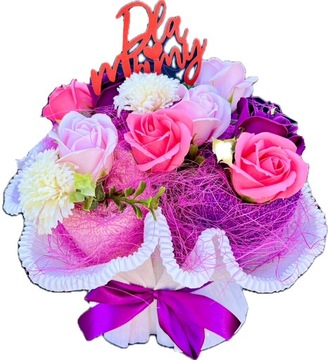 Подарочный букет на День матери из полотенец и мыльных цветов для мамы