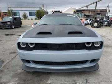 Dodge Challenger III 2022 Dodge Challenger SRT Hellcat 2022 6.2l 6.2 Benzyna 717KM, zdjęcie 5