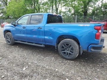 Chevrolet Silverado II 2022 Chevrolet Silverado K1500 Custom 2022 2.7l 2.7 Benzyna 310KM, zdjęcie 1