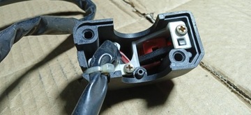 YAMAHA TDM 850 4TX РЫЧАГОВЫЕ ПЕРЕКЛЮЧАТЕЛИ ПРАВЫЙ ПЕРЕКЛЮЧАТЕЛЬ ПЕРЕКЛЮЧАТЕЛЬ