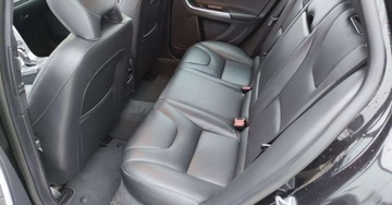 Volvo V60 I Kombi Facelifting 2.0 D4 DRIVE-E 190KM 2016 Volvo V60 2.0D 190 kM Klima Grzana Kanapa Skora Navi Bluetooth Xenon GWARA, zdjęcie 6