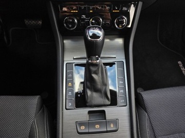 Skoda Superb III Kombi Plug-In Hybrid 1.4 TSI Plug-In-Hybrid 218KM 2020 Skoda Superb 1.4TSI Plug-In Hybrid FV23 DSG Style Kamera 360 DCC EL- Hak E, zdjęcie 23