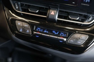 Toyota C-HR I Crossover 1.2L Turbo 116KM 2019 Toyota C-HR 1.2 T Premium 1.2 Benzyna 116KM, zdjęcie 24