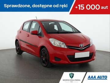 Toyota Yaris 1.33 Dual VVT-i, Salon Polska