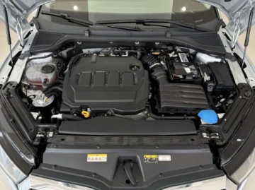 Skoda Octavia IV Kombi 2.0 TDI 150KM 2023 Skoda Octavia Style Kamera cofania CarPlayAndroid Auto Podgrzewane fote, zdjęcie 17