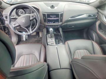 Maserati Levante 2022 Maserati Levante 2022r., GT, 3.0L, od ubezpieczalni 3.0 Benzyna 345KM, zdjęcie 7