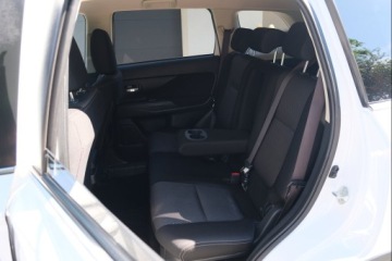 Mitsubishi Outlander III SUV Facelifting 2017 2.0 150KM 2017 Mitsubishi Outlander 2.0 16v 4x4 automat nawigacja kamera zarejestrowany PL, zdjęcie 29