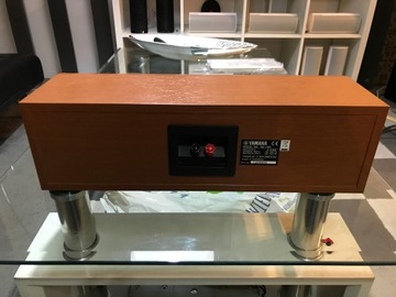 YAMAHA NS-C55 2-полосный центральный динамик с 3 динамиками