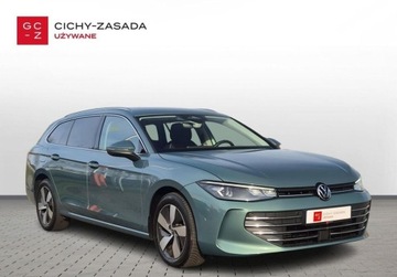 Volkswagen Passat B8 Variant Facelifting 1.5 TSI EVO 150KM 2025 Volkswagen Passat Variant 1.5eTSI 150KM DSG Business Kamera360 HAK Masaz I, zdjęcie 6