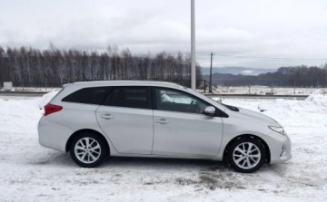 Toyota Auris II Touring Sports D-4D 90 90KM 2014 Toyota Auris 1.4D-4D 90KM 1wlascicel Bezwypadkowy Oryginalny przebieg Zero, zdjęcie 7