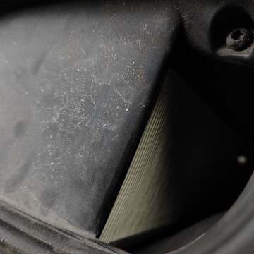 PORSCHE MACAN (95B) 2016 POUZDRO FILTRU VZDUCHU