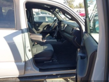 Toyota Tacoma II 2021 Toyota Tacoma Trd Sport 2021 3.5 Benzyna 278KM, zdjęcie 9