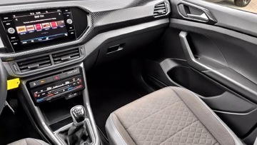 Volkswagen T-Cross SUV 1.0 TSI 110KM 2023 Volkswagen T-Cross 1.0TSI 110KM Autoalarm ACC Czuj, zdjęcie 21