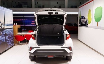 Toyota C-HR I Crossover 1.8 Hybrid 122KM 2019 Toyota C-HR 1.8 Hybrid Premium 1.8 Hybryda 122KM, zdjęcie 20