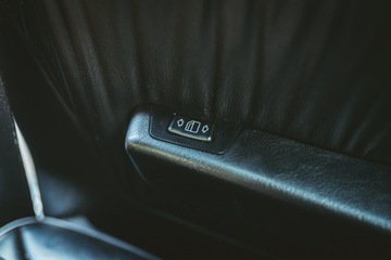 Mercedes W124 Coupe 3.0 24V 220KM 1990 MERCEDES-BENZ 300 CE W124 | 1990 | 132 000 km, zdjęcie 20