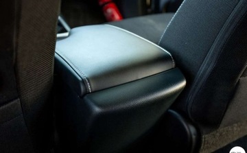 Toyota Hilux VIII Podwójna kabina Facelifting 2.8 D-4D 204KM 2024 Toyota Hilux Active Automat Wyprzedaz 2024 HAK 2.8 Diesel 204KM, zdjęcie 16