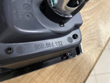 TLAČÍTKO BRZDY RUČNÍ PORSCHE MACAN OE 95B 864 132 A 863 419