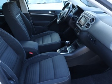Volkswagen Tiguan I SUV Facelifting 2.0 TDI CR DPF BlueMotion 177KM 2014 VW Tiguan 2.0 TDI, 174 KM, 4X4, DSG, Navi, Klima, zdjęcie 8