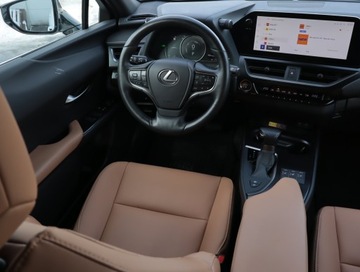 Lexus UX Crossover Facelifting 2.0 250h 184KM 2023 Lexus UX 250h, Salon Polska, Serwis ASO, Automat, zdjęcie 6
