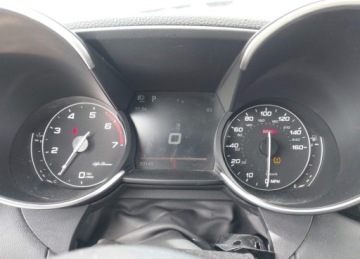 Alfa Romeo Giulia II 2017 Alfa Romeo Giulia 2017r., Ti Awd, 2L, od ubezpieczalni 2.0 Benzyna 284KM, zdjęcie 11