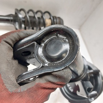 MERCEDES VITO W638 AMORTYZATOR SPRĘŻYNA MACPHERSON PRZÓD LEWY/PRAWY