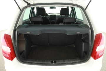 Skoda Fabia II Hatchback Facelifting 1.2 HTP 70KM 2012 Skoda Fabia 1.2 12V, Klima, zdjęcie 10