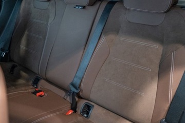 Mercedes GLA II Off-roader Facelifting 1.3 200 163KM 2025 MERCEDES-BENZ GLA 200 AMG Line Suv 1.3 (163KM) 2025, zdjęcie 16