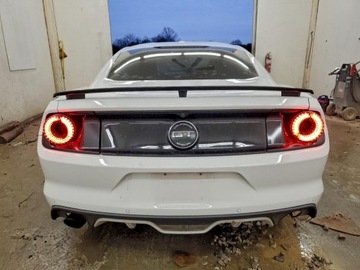 Ford Mustang VI 2016 Ford Mustang GT 2016 5.0L 5.0 Benzyna 435KM, zdjęcie 2