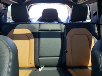 Land Rover Defender IV (L663) 2023 Land Rover Defender 110 X-Dynamic Se 2023 3.0l 3.0 Benzyna 395KM, zdjęcie 11