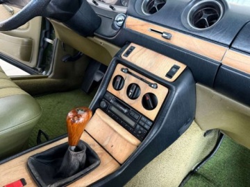 Mercedes W123 Sedan 2.4 D 72KM 1982 Mercedes-Benz W123 2.4 Diesel 72KM, zdjęcie 32