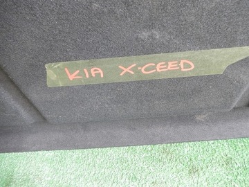 POLIČKA KUFRU KIA X-CEED