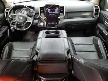  RAM 1500 2021r., Laramie, od ubezpieczalni 5.7 Benzyna 395KM, zdjęcie 7