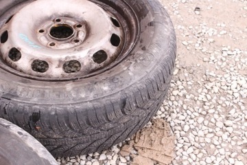 FORD C-MAX MK1 I RÁFKY OCELOVÉ KOLA ZIMNÍ 195/65/15 5X108 ET52.5