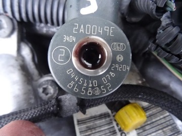 VOLVO S60 2.4D 02' AUT ФОРСУНКА ИНЖЕКТОР 0445110078