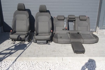 KOMPLET SEDADLA SKODA SUPERB III