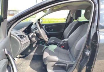 Renault Megane III Grandtour Facelifting 2013 dCi 110KM 2014 Renault Megane Renault Megane ENERGY dCi 110 GT LINE 1.5 Diesel 110KM, zdjęcie 11