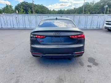 Audi A5 F5 2021 Audi A5 Coupe Premium Plus 45 2021 2.0 Benzyna 261KM, zdjęcie 2