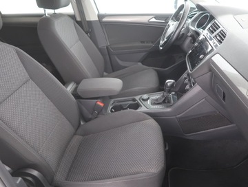 Volkswagen Tiguan Allspace SUV 2.0 TSI 190KM 2019 VW Tiguan Allspace 2.0 TSI, Salon Polska, zdjęcie 8