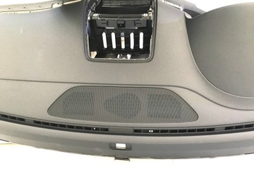 VW TOUAREG КОНСОЛЬ ПРИБОРНОЙ ПАНЕЛИ 7P1857001G