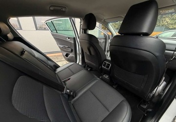 Kia Sportage IV SUV Facelifting 1.6 CRDI 136KM 2019 Kia Sportage 1.6 CRDI automat LED navi KAMERA bezwypadkowa 1.6, zdjęcie 16
