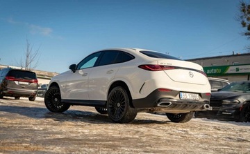 Mercedes GLC C254/X254 Coupe 2.0 300 258KM 2023 Mercedes-Benz GLC Mercedes-Benz Klasa GLC 300 4Matic 2.0 258KM 2.0 Benzyna, zdjęcie 7