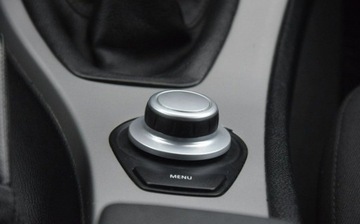 BMW Seria 3 E90-91-92-93 Limuzyna E90 318i 143KM 2008 BMW Seria 3 2.0B 2008r Navi Nowe Opony Zadbany 2.0 Benzyna 143KM, zdjęcie 21